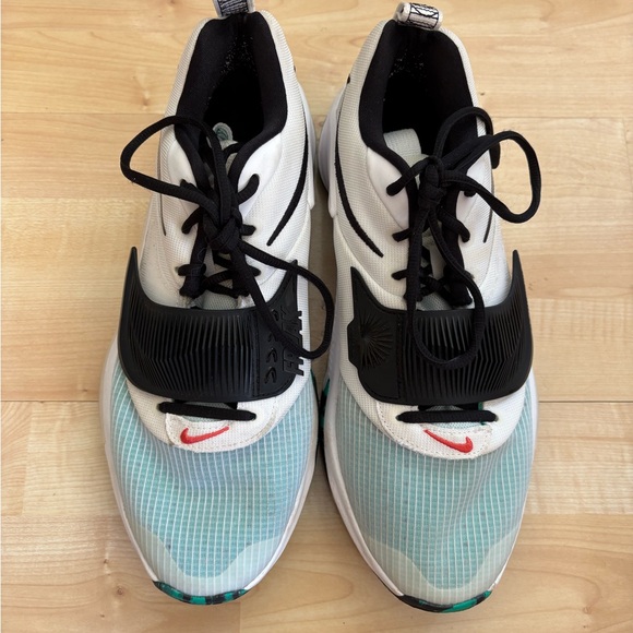 Nike Zoom Freak 3’s - White, Black, and Blue “N.I.K.E.” - Picture 1 of 8